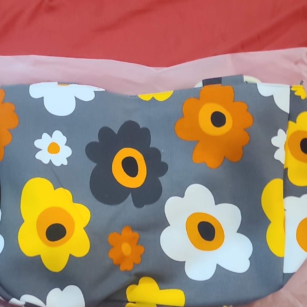 Floral Tote Bag in Gray and Yellow
